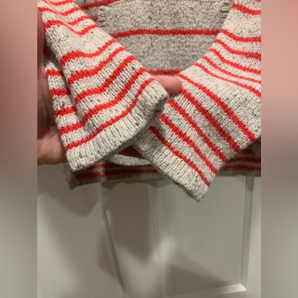 Roxy Hooded Sweater Size XS - Picture 5 of 6